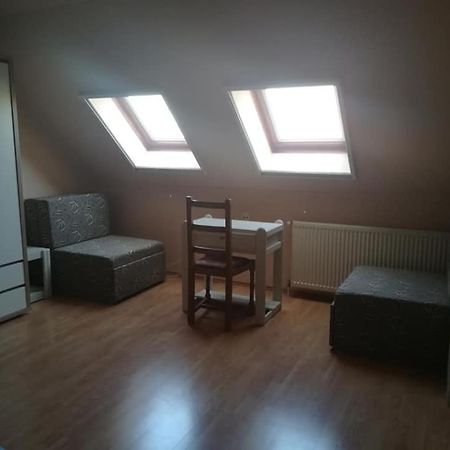 Karika Vendégház Hajdúszoboszló Extérieur photo