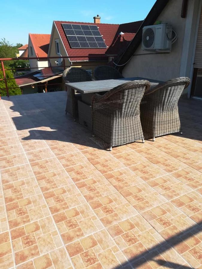 Karika Vendégház Hajdúszoboszló Extérieur photo