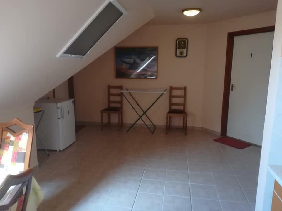 Karika Vendégház Hajdúszoboszló Extérieur photo